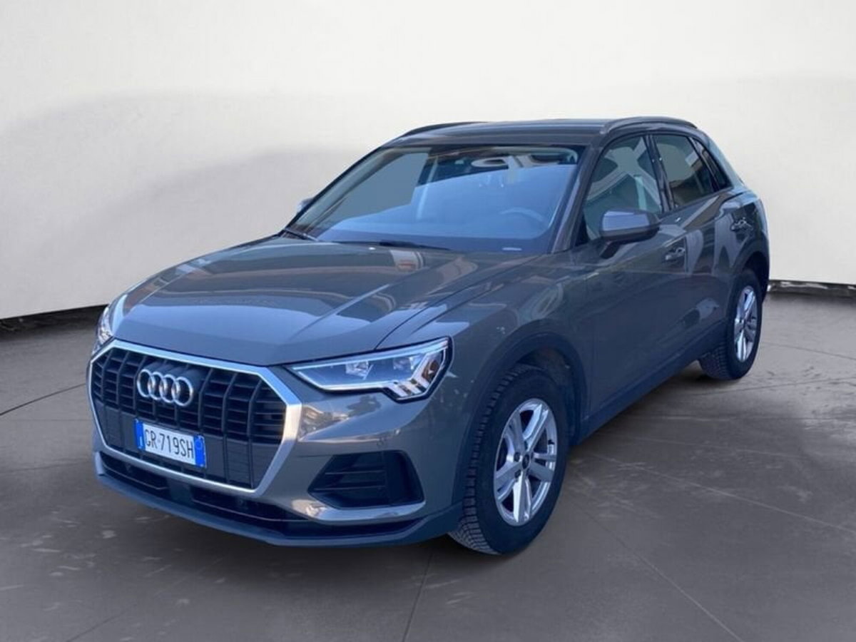 Audi Q3 35 TDI Business