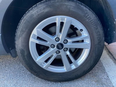 Audi Q3 35 TDI Business (10)
