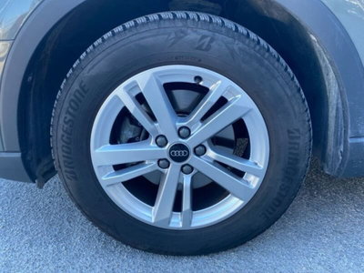 Audi Q3 35 TDI Business (11)