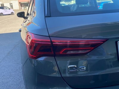 Audi Q3 35 TDI Business (14)