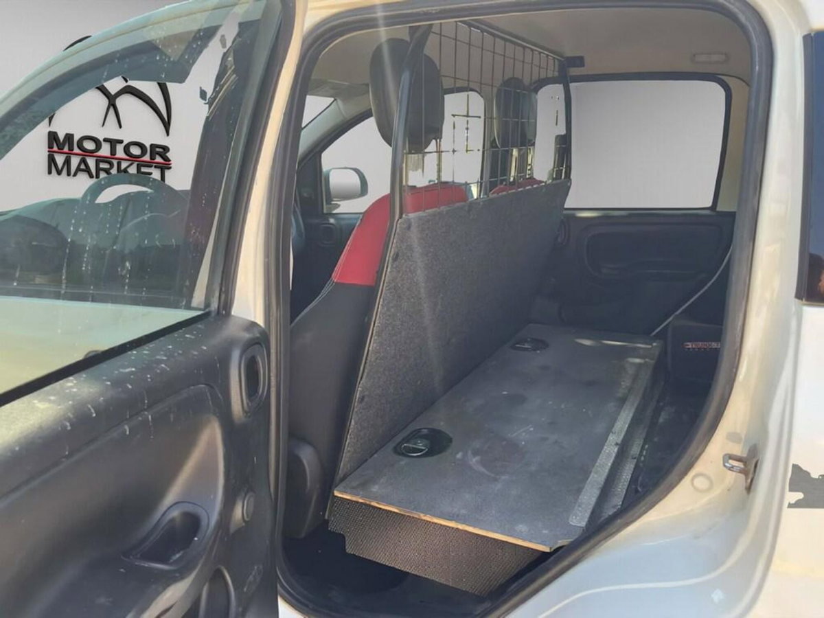 Fiat Panda 1.3 MJT 4x4 Pop Van 2 posti (11)