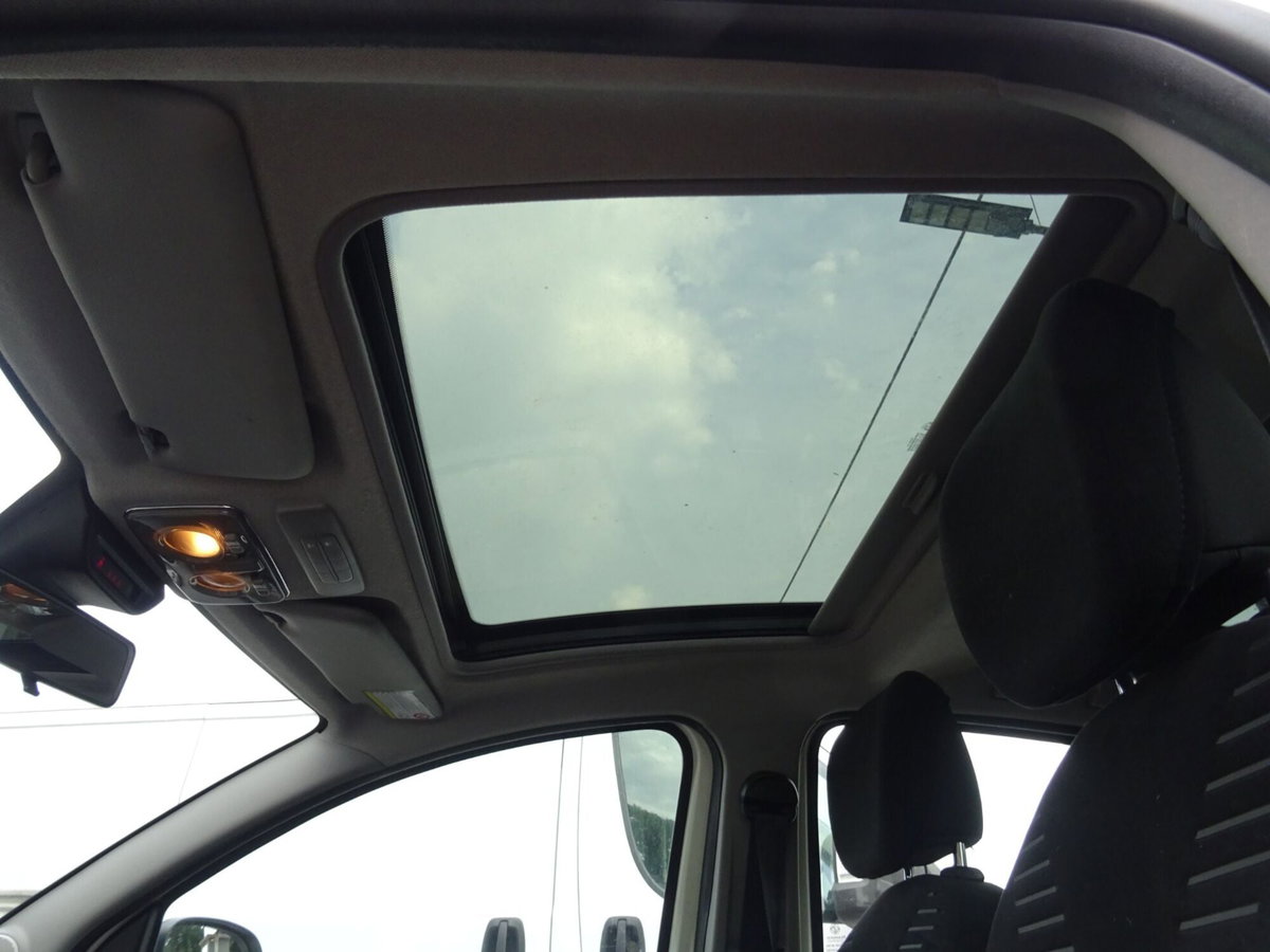 Lancia Ypsilon 1.2 69 CV 5 porte Platinum (11)