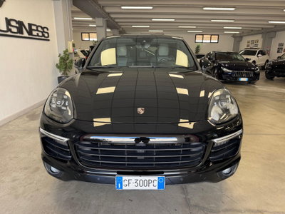 Porsche Cayenne 3.0 Diesel Platinum Edition (2)