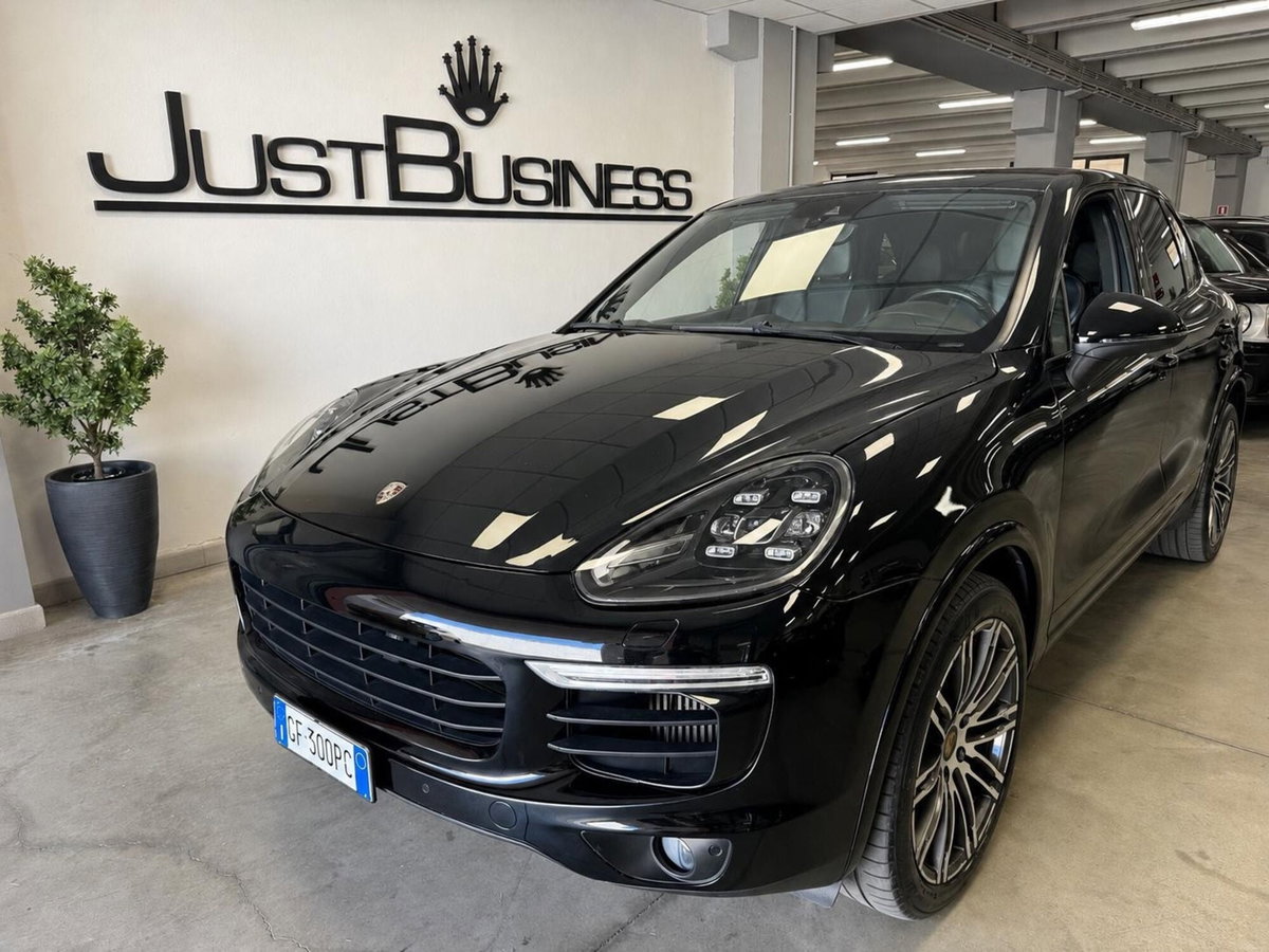 Porsche Cayenne 3.0 Diesel Platinum Edition (3)