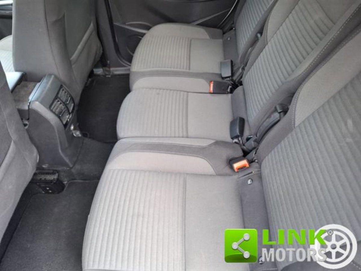 Ford C-Max 1.5 TDCi 120CV Powershift Start&Stop Titanium (17)