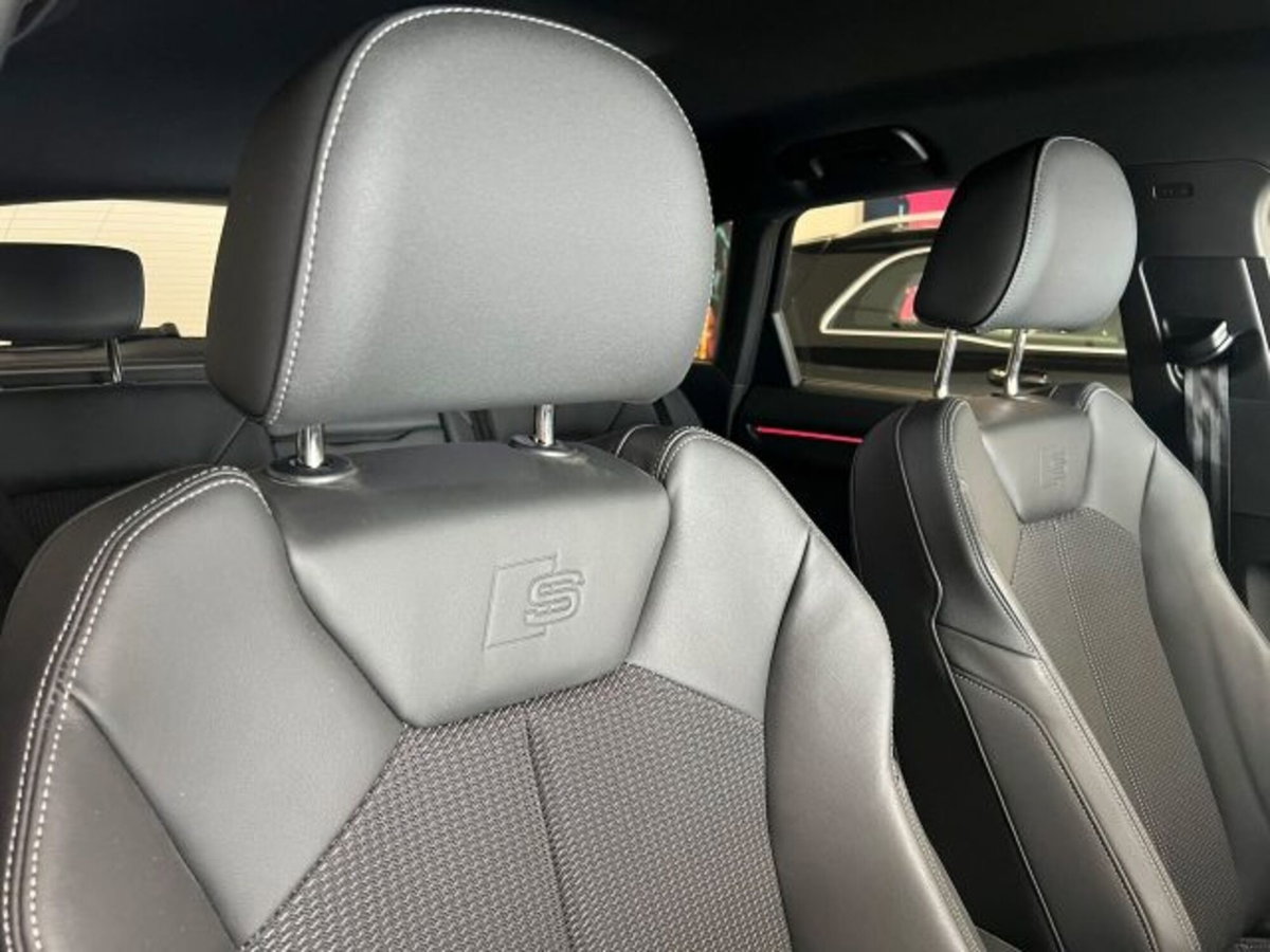 Audi Q3 45 TFSI e S tronic S line edition (16)