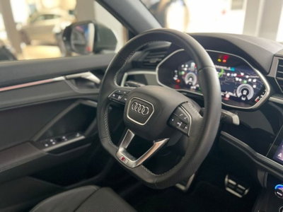 Audi Q3 45 TFSI e S tronic S line edition (17)