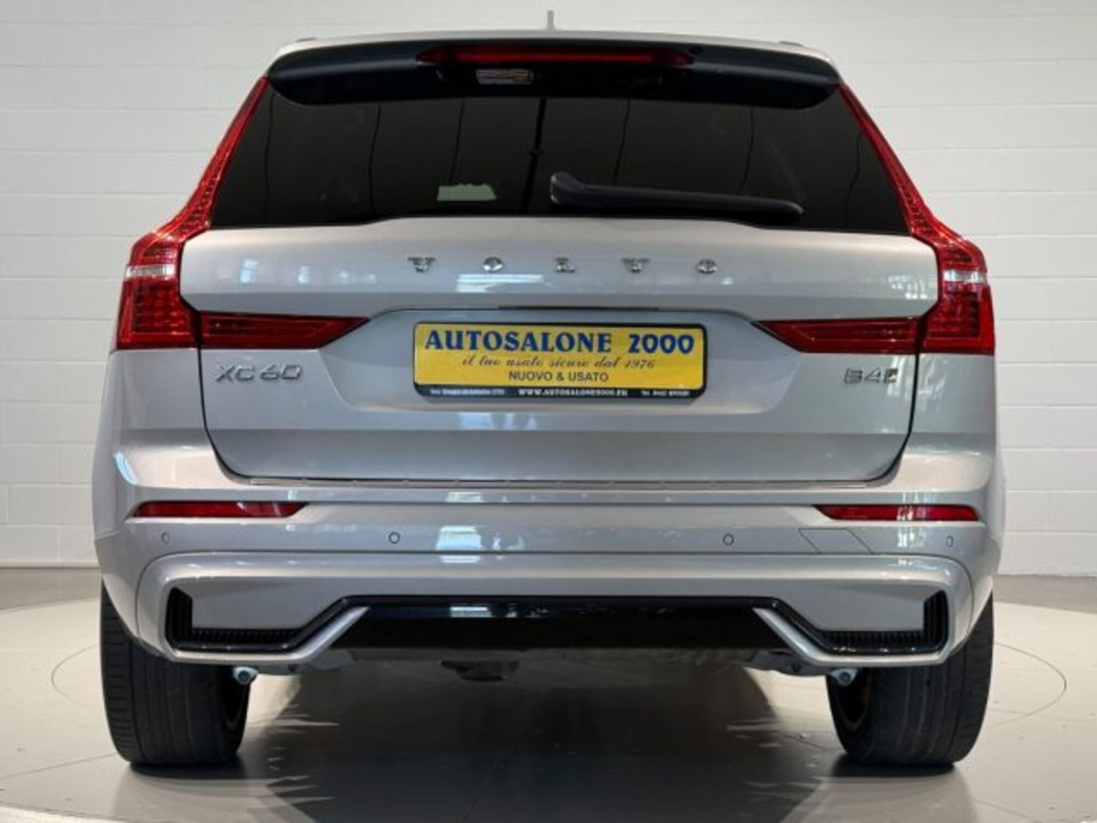 Volvo XC60 B4 Geartronic R-design (4)