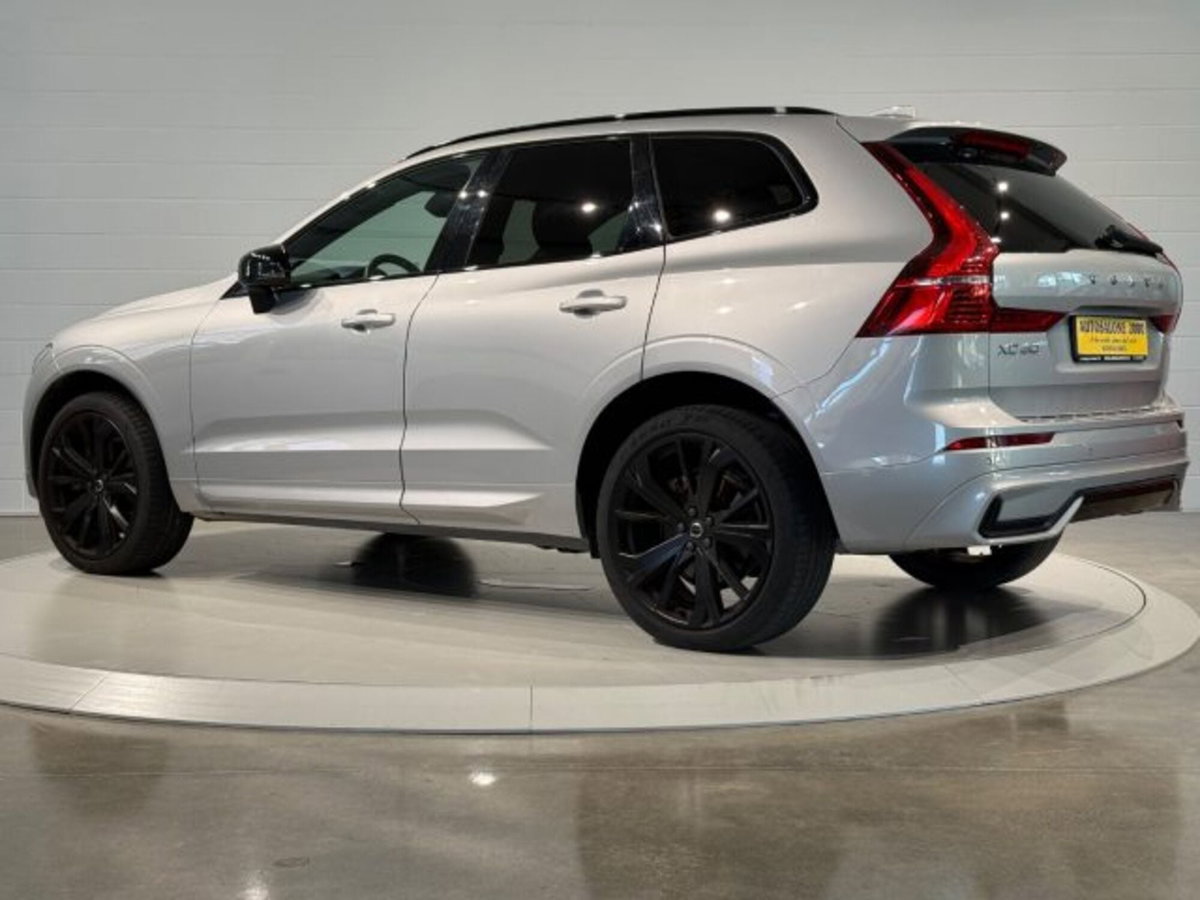 Volvo XC60 B4 Geartronic R-design (3)