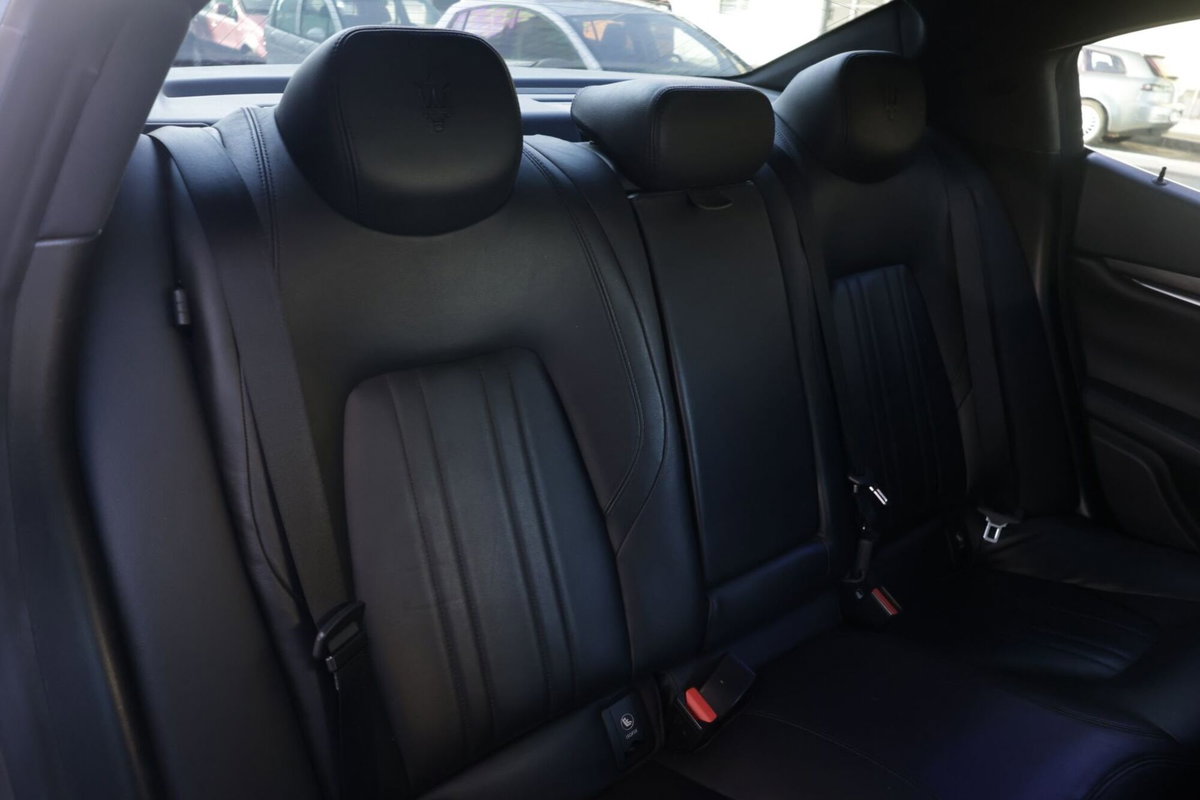 Maserati Ghibli Ghibli V6 Diesel (12)