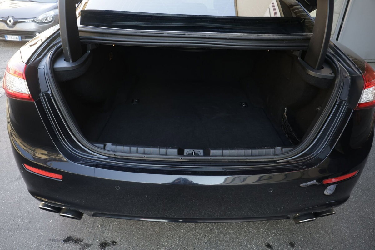 Maserati Ghibli Ghibli V6 Diesel (19)