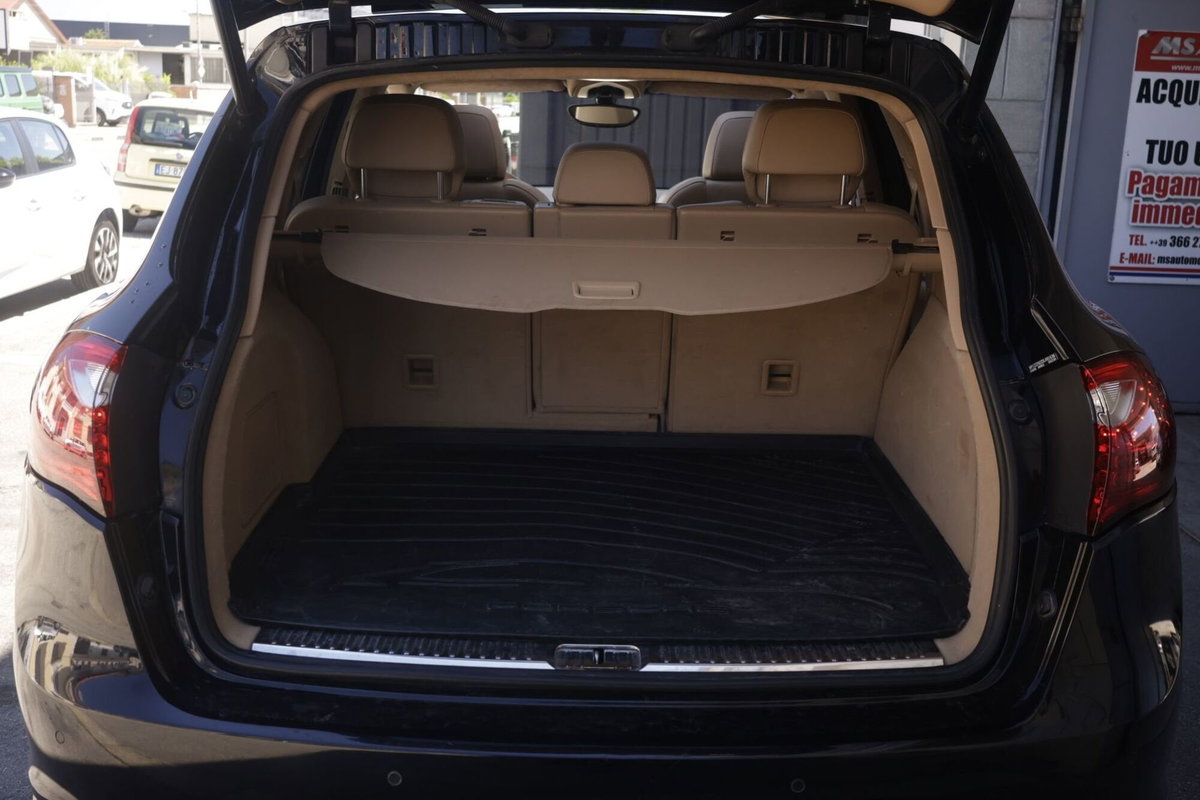 Porsche Cayenne 4.8 Turbo (20)