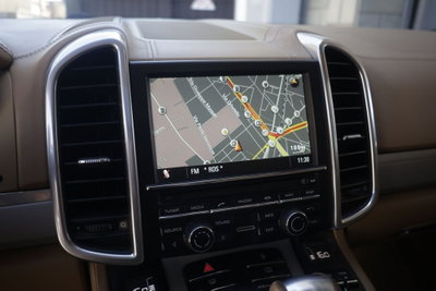 Porsche Cayenne 4.8 Turbo (7)