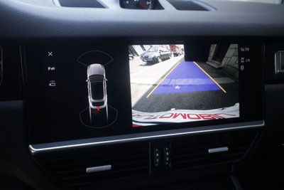 Porsche Cayenne 3.0 V6 Platinum Edition (10)