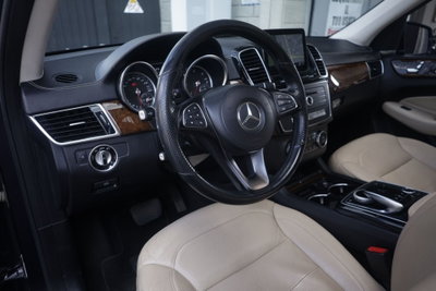 Mercedes-Benz GLS 350 d 4Matic Premium Plus (16)