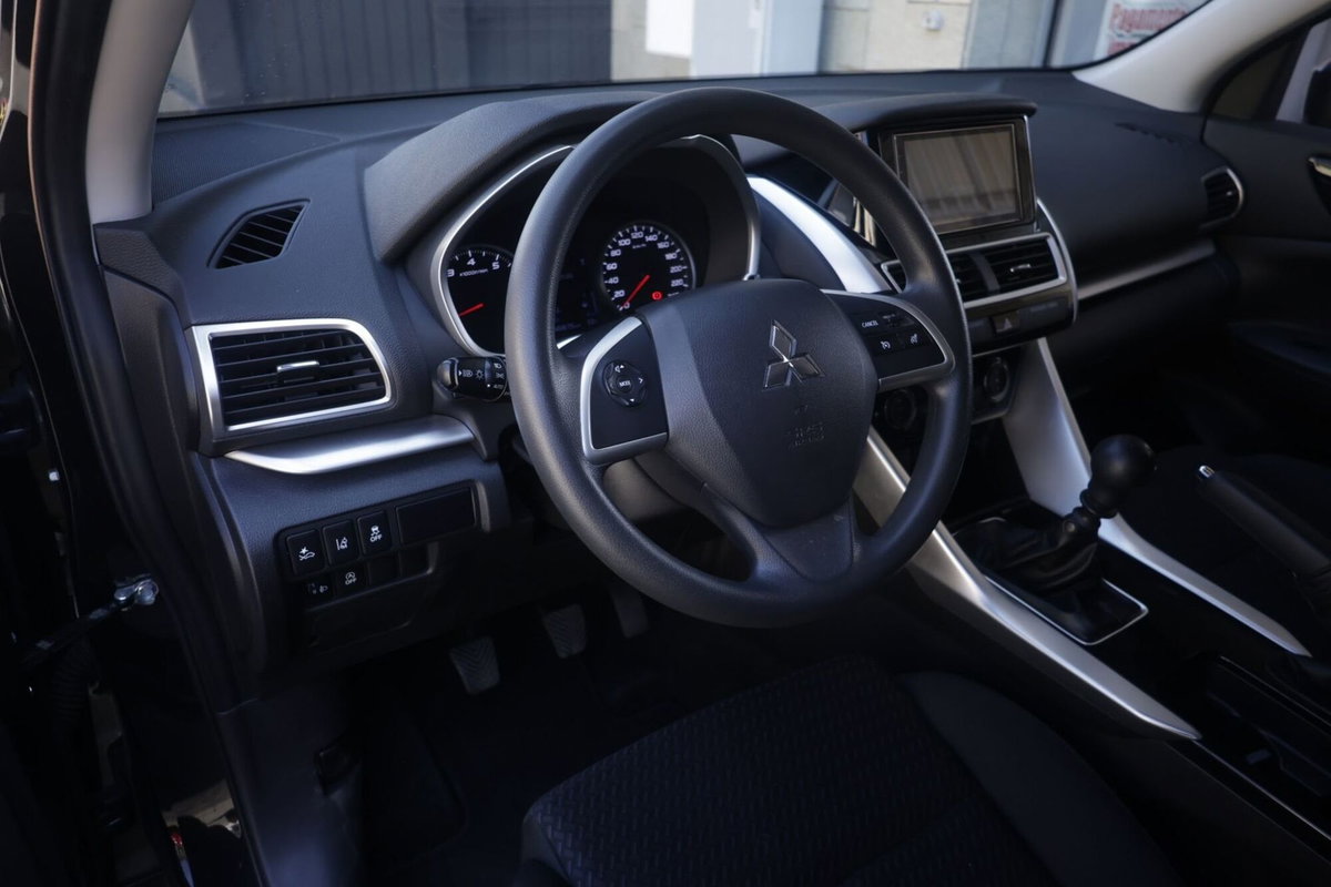 Mitsubishi Eclipse Cross 1.5 turbo 2WD Intense SDA (14)