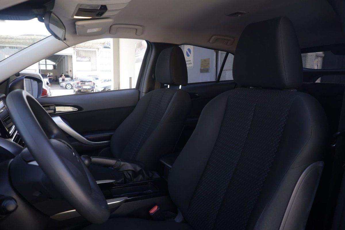 Mitsubishi Eclipse Cross 1.5 turbo 2WD Intense SDA (16)