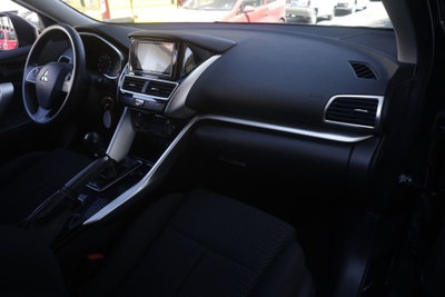 Mitsubishi Eclipse Cross 1.5 turbo 2WD Intense SDA (8)