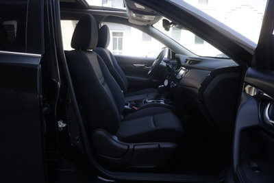 Nissan X-Trail dCi 150 2WD Acenta (12)