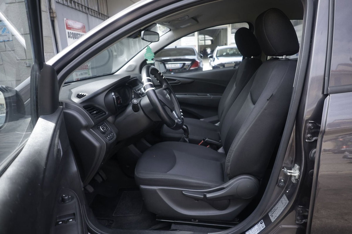 Opel Karl 1.0 73 CV GPL Innovation (17)