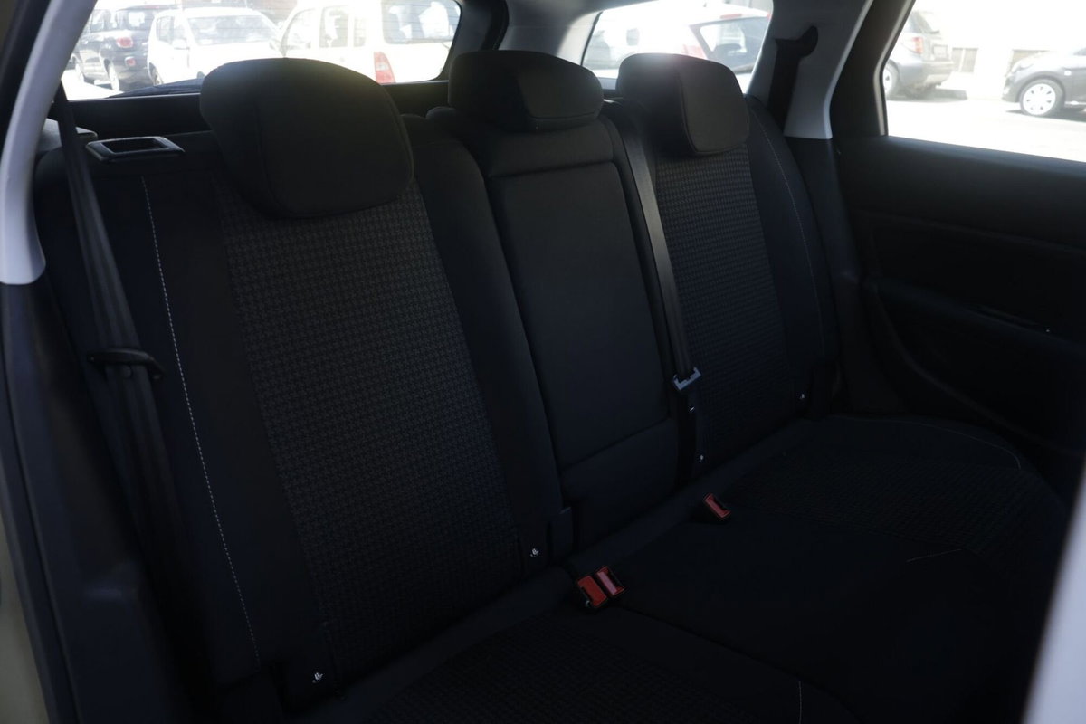 Peugeot 308 SW BlueHDi 100 S&S Business (12)