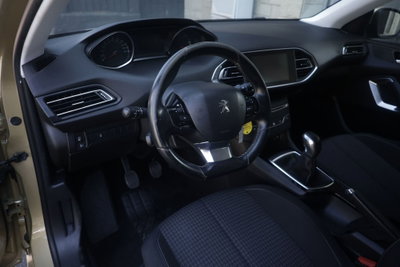 Peugeot 308 SW BlueHDi 100 S&S Business (14)