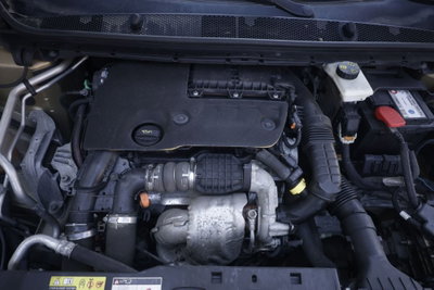 Peugeot 308 SW BlueHDi 100 S&S Business (18)