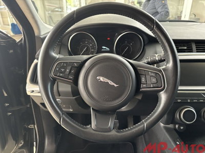Jaguar E-Pace 2.0D 150 CV (13)