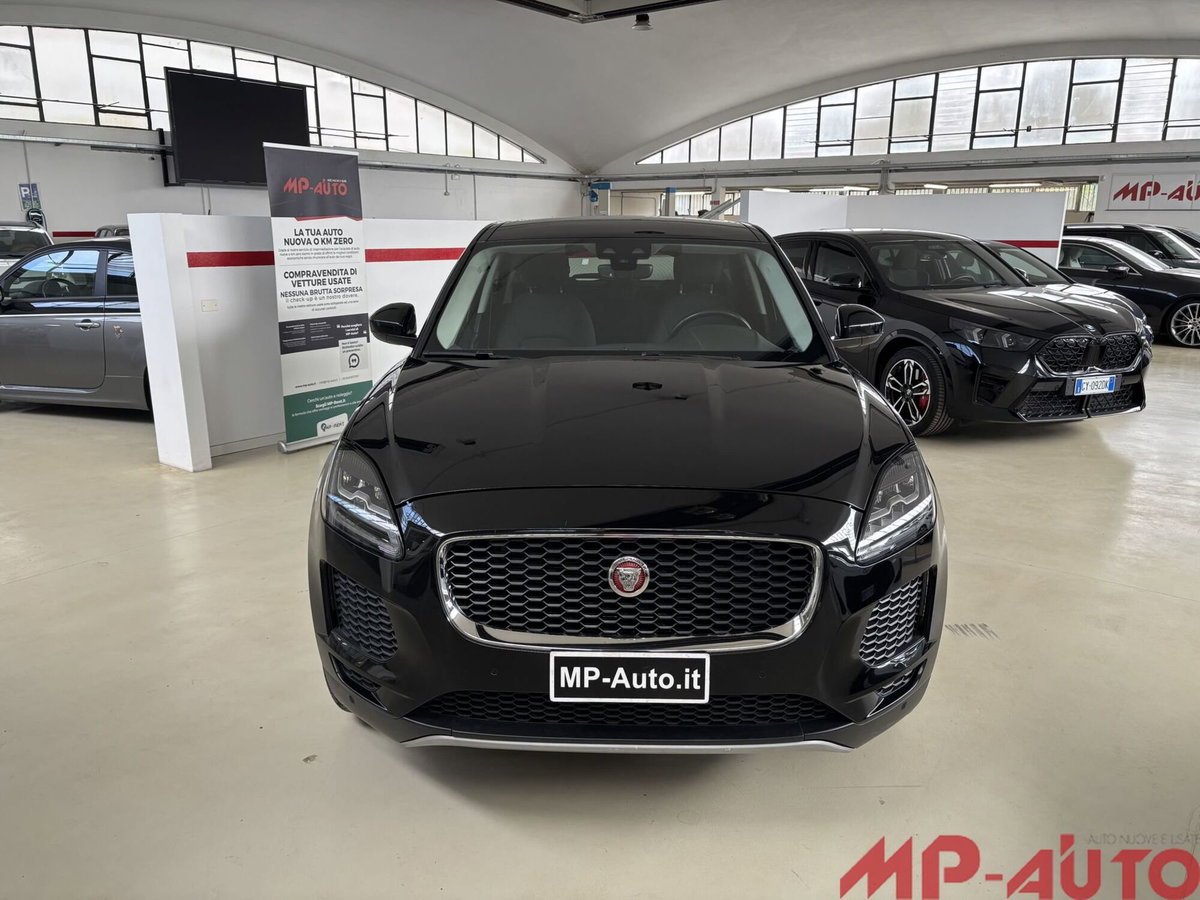 Jaguar E-Pace 2.0D 150 CV (3)