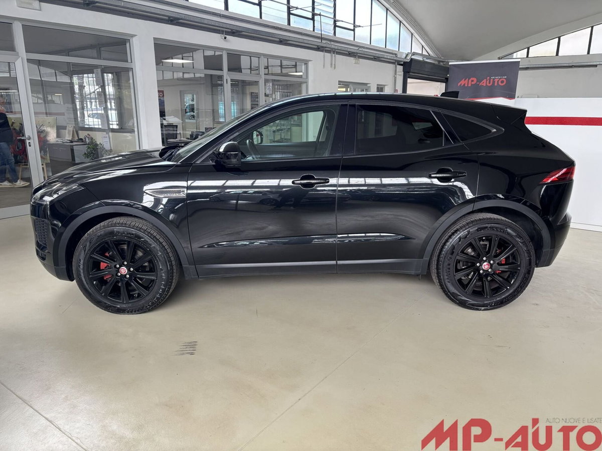 Jaguar E-Pace 2.0D 150 CV (5)