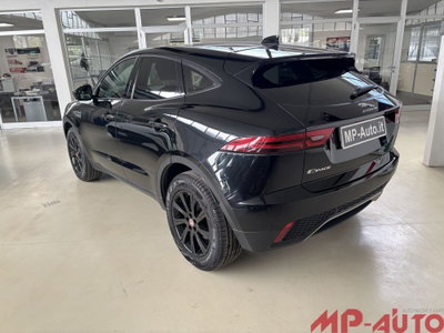 Jaguar E-Pace 2.0D 150 CV (6)