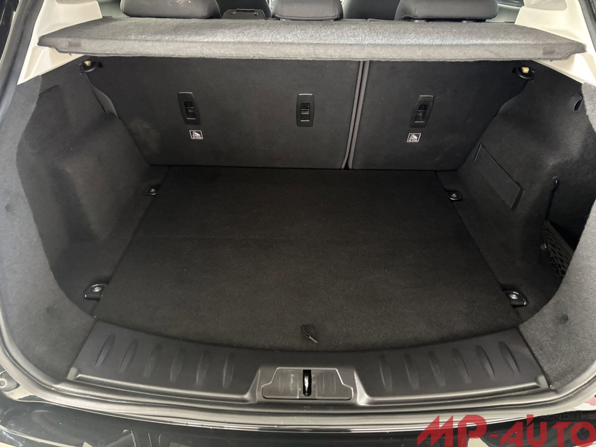 Jaguar E-Pace 2.0D 150 CV (8)