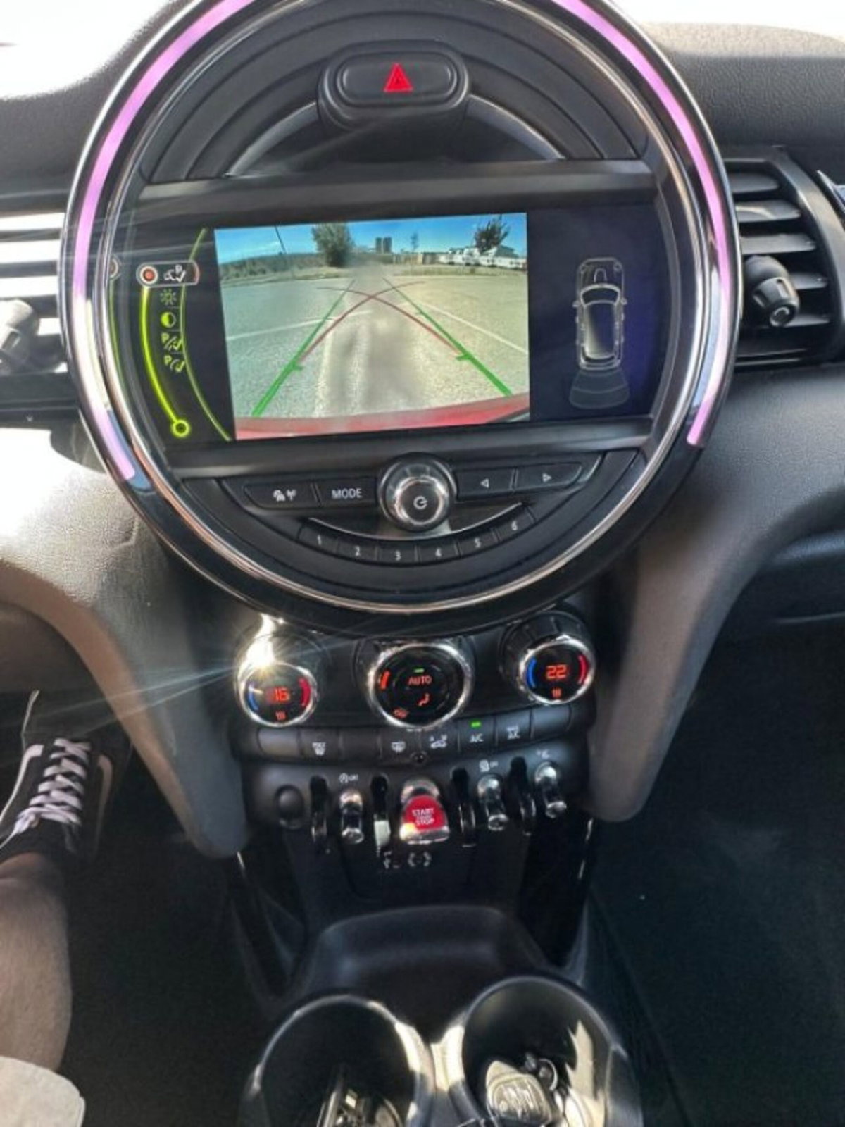 MINI Mini 2.0 Cooper SD Business (14)
