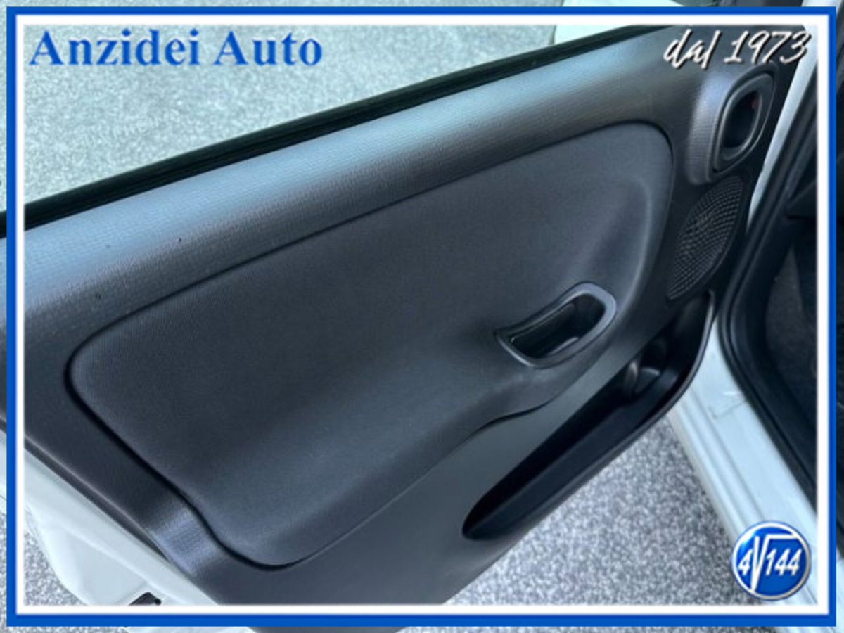 Fiat Panda 1.0 firefly hybrid s&s 70cv 5p.ti (19)