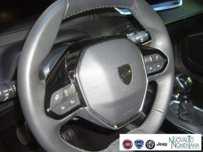 Peugeot 2008 PureTech 100 S&S Allure (17)