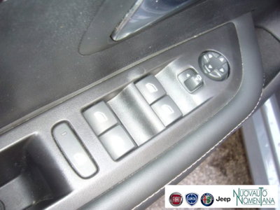 Peugeot 208 1.2 puretech Active s&s 100cv (15)
