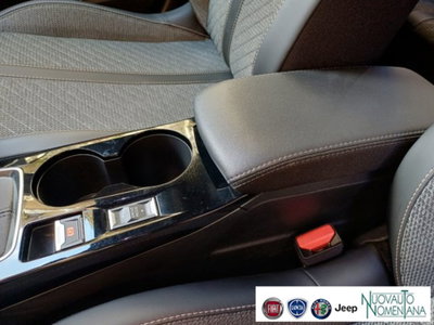 Peugeot 2008 PureTech 100 S&S Allure (14)