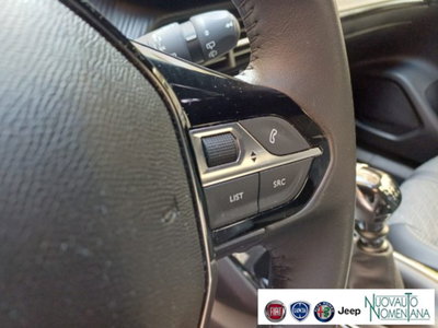 Peugeot 2008 PureTech 100 S&S Allure (19)