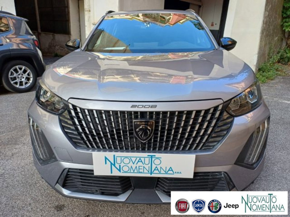 Peugeot 2008 PureTech 100 S&S Allure (5)
