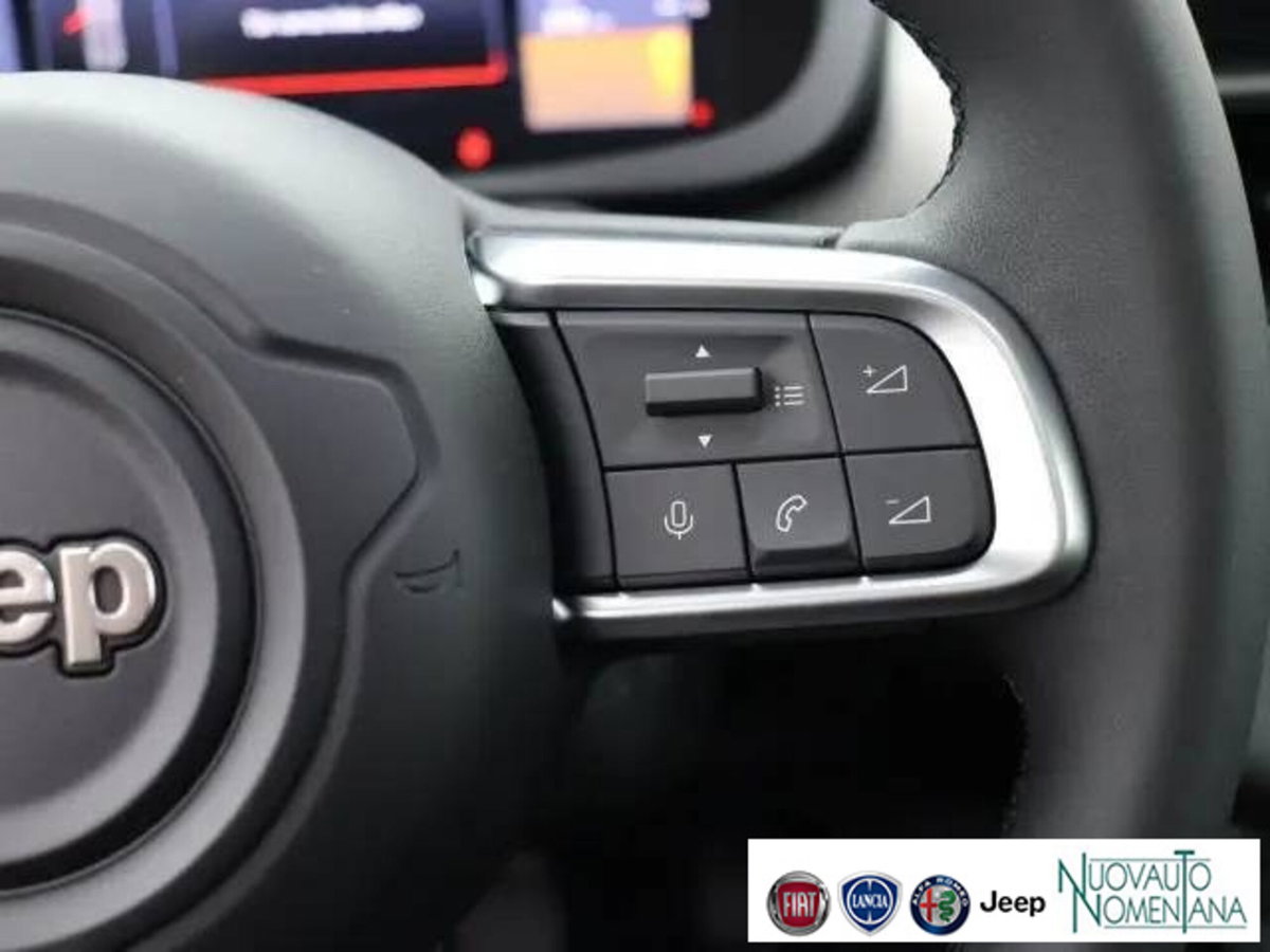 Jeep Avenger 1.2 turbo Summit fwd 100cv (12)