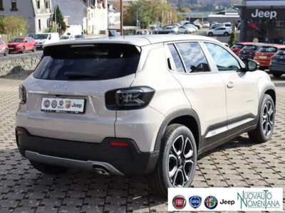Jeep Avenger 1.2 turbo Summit fwd 100cv (3)