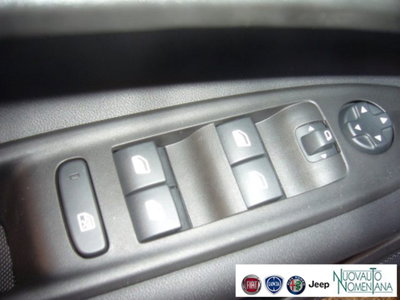 Jeep Avenger 1.2 turbo Altitude fwd 100cv (16)