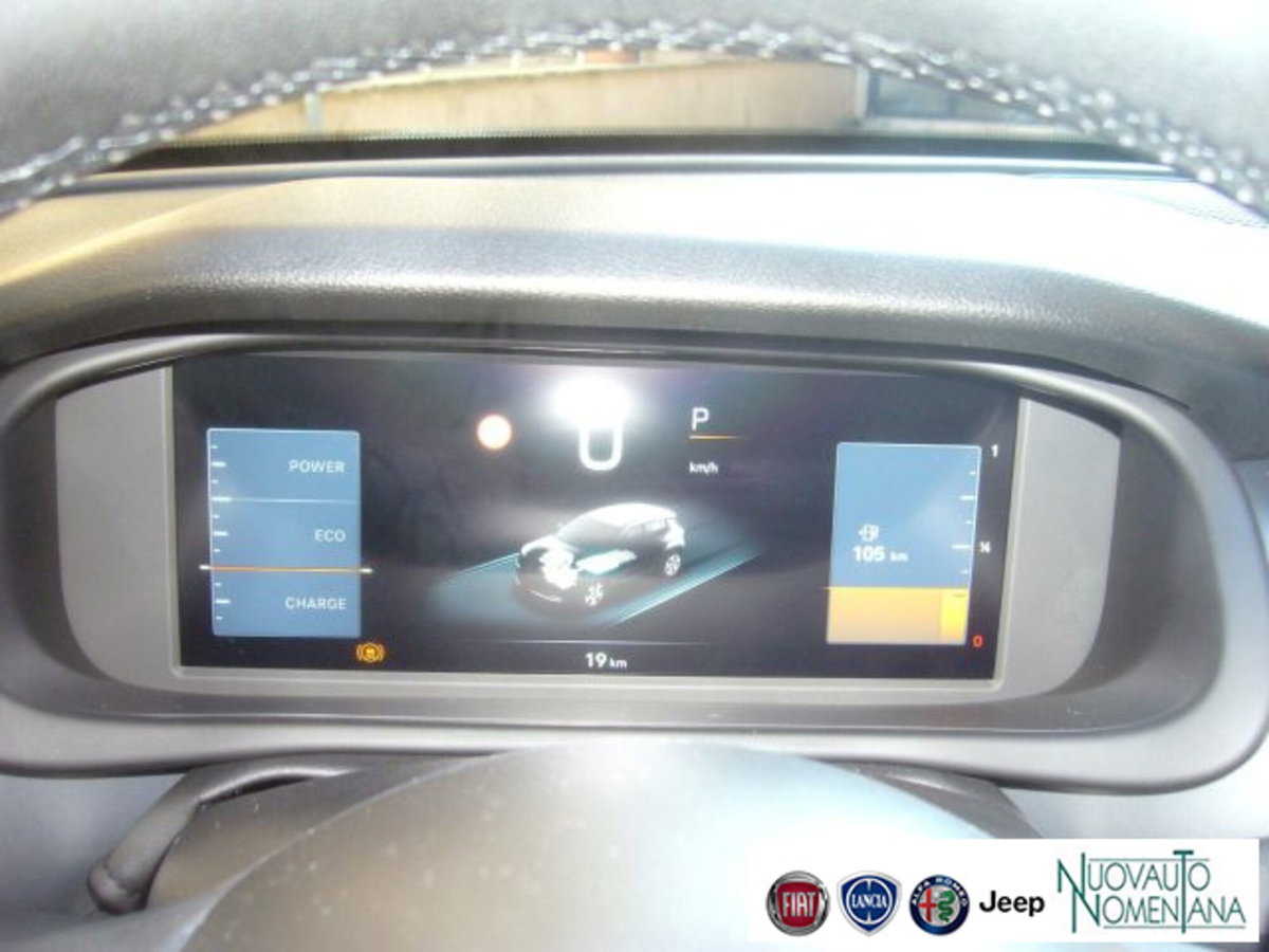 Jeep Avenger 1.2 turbo Altitude fwd 100cv (20)