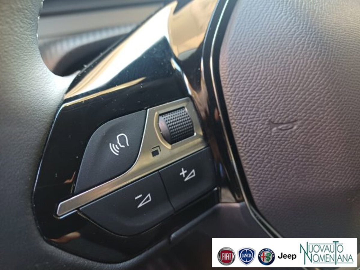 Peugeot 208 1.2 puretech Active s&s 100cv (16)