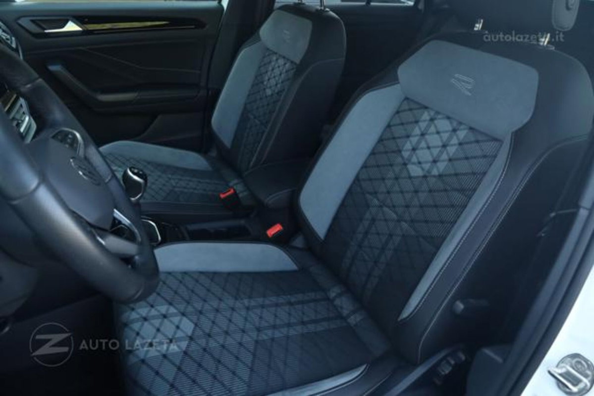 Volkswagen T-Roc 1.0 tsi R-Line 115cv (6)