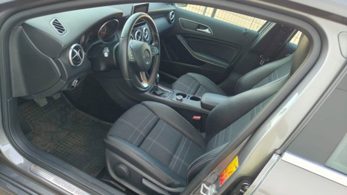 Mercedes-Benz Classe A 180 d Sport (10)