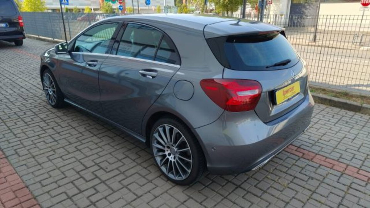 Mercedes-Benz Classe A 180 d Sport (3)