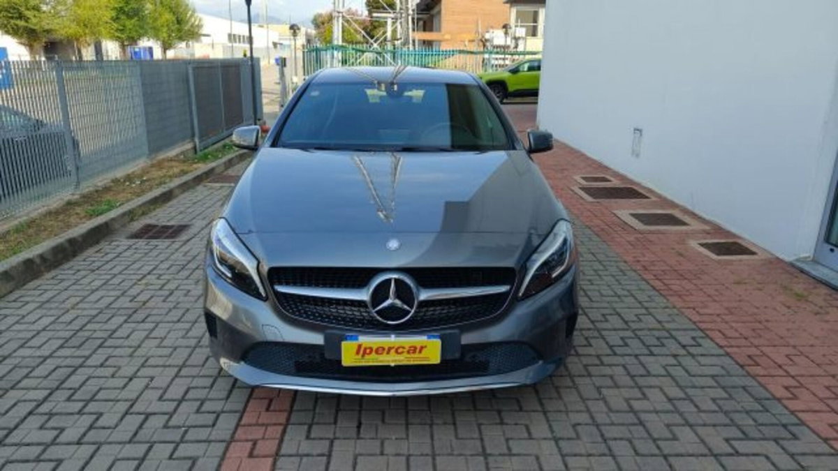 Mercedes-Benz Classe A 180 d Sport (5)