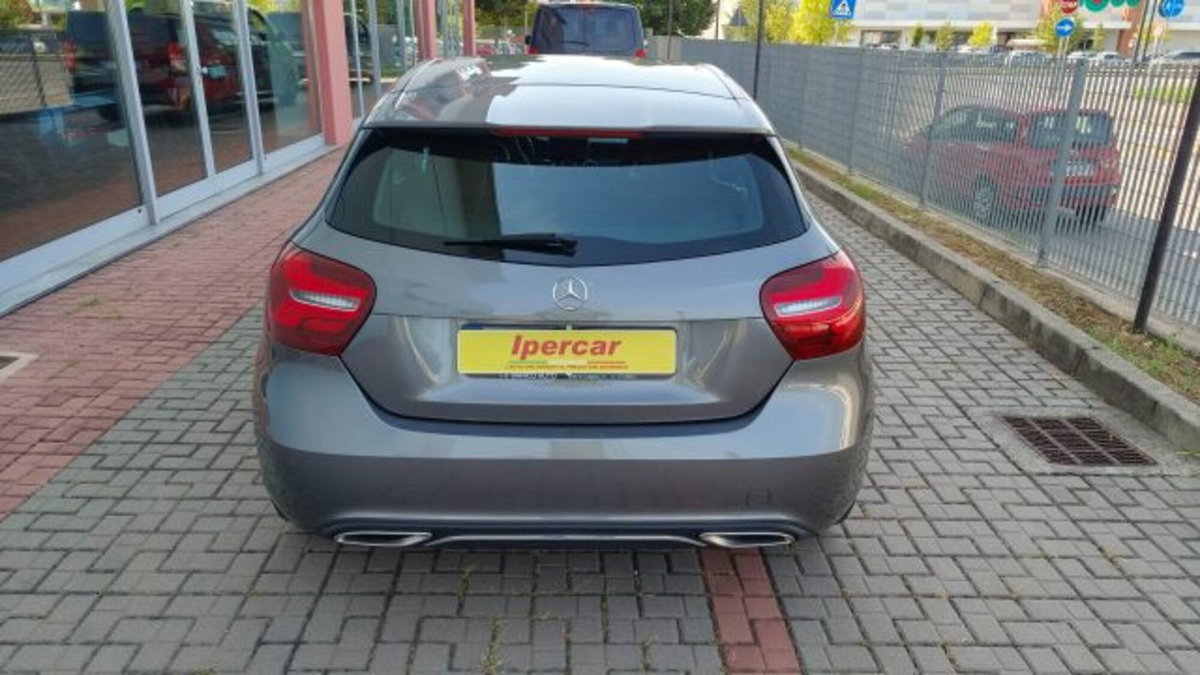 Mercedes-Benz Classe A 180 d Sport (7)