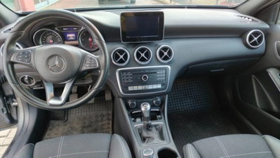 Mercedes-Benz Classe A 180 d Sport (8)